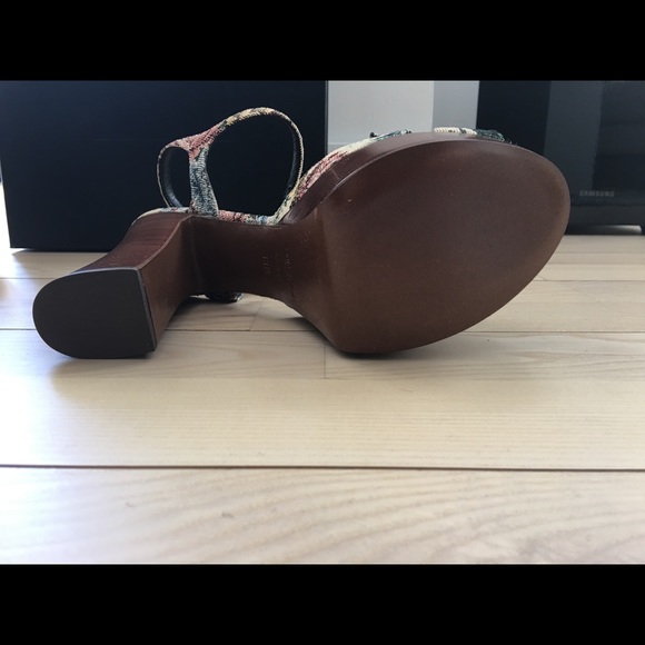 🛍💝NEW! ST LAURENT knotted plarforms - Picture 5 of 5